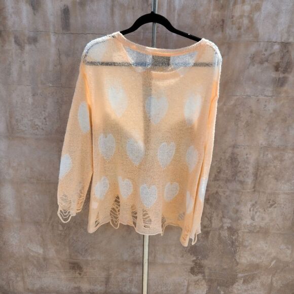 Wildfox gold label lightweight distressed sweater with hearts - Picture 1 of 6